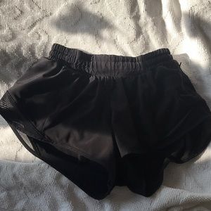 Lululemon hotty hot shorts